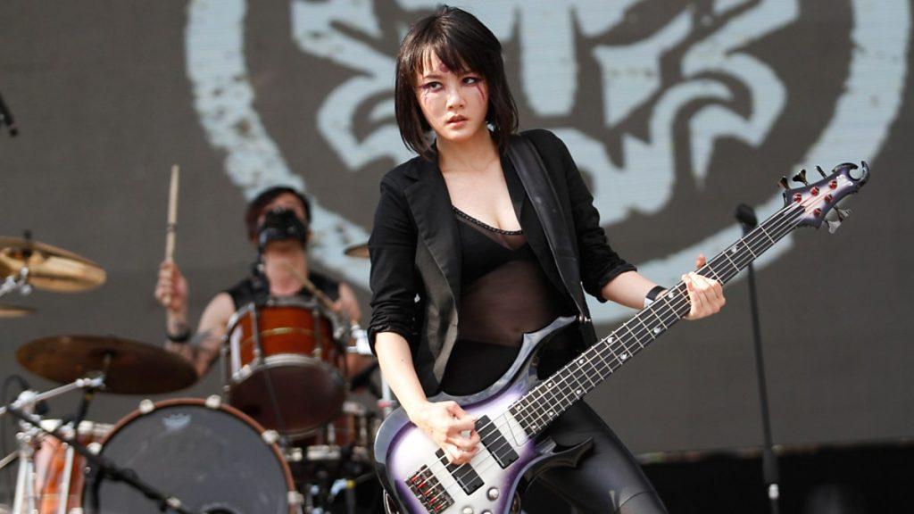 doris yeah chthonic bass player