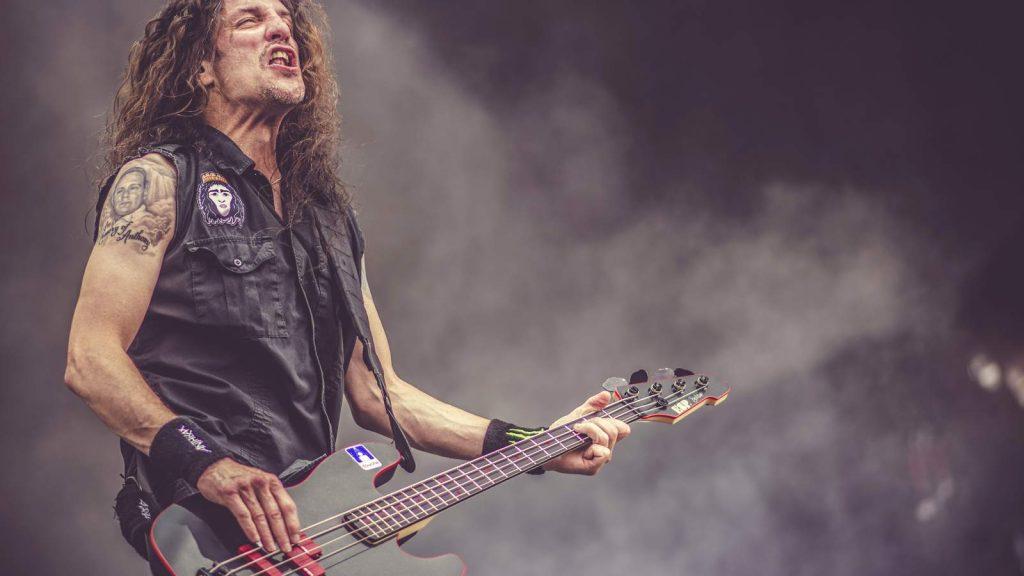 frank bello anthrax bass player