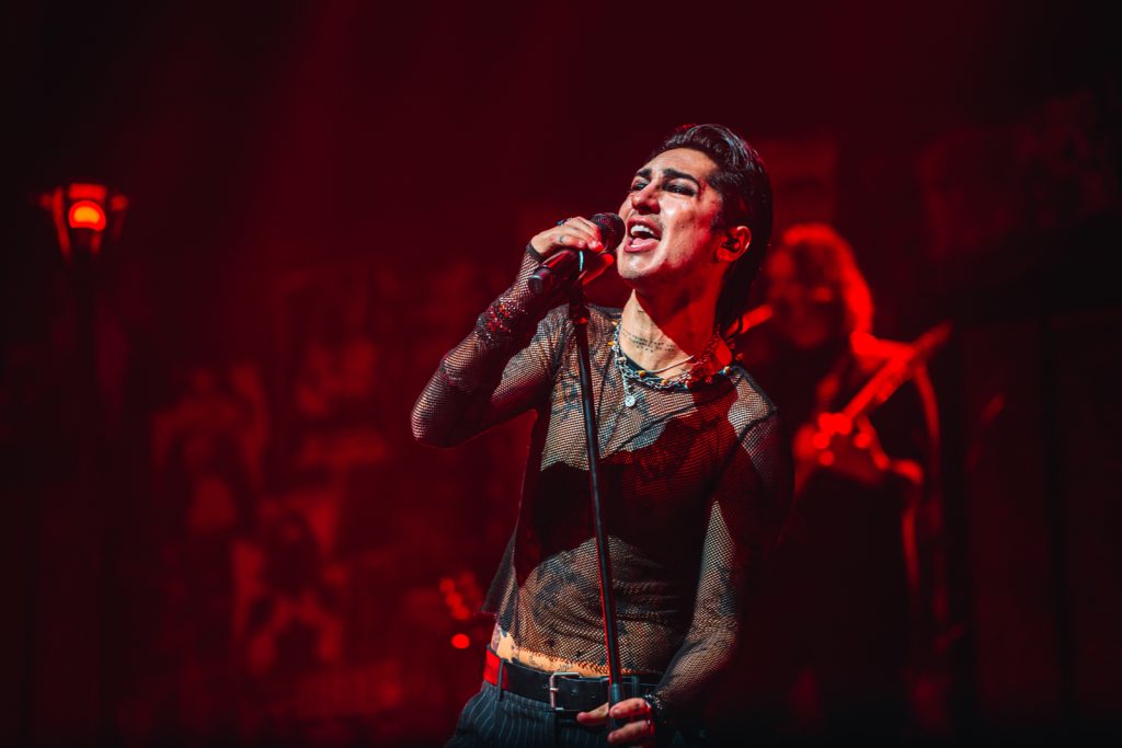 palaye royale ovo arena wembley 2024 metaljunkbox Tony Giannattasio 18